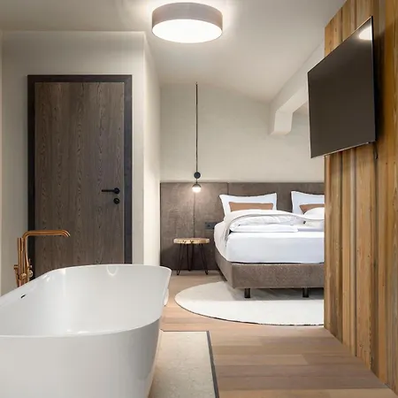 Carpe Solem By Alps ホテル 4*